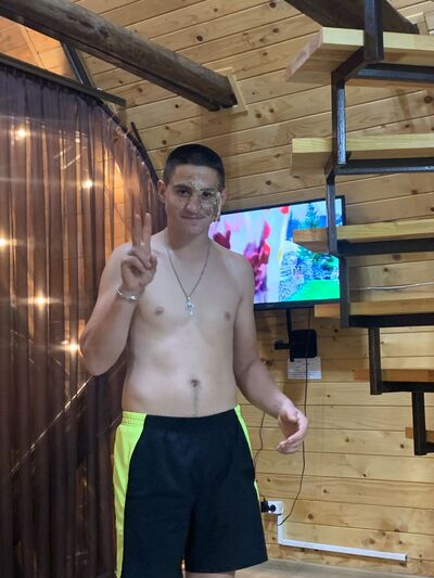  ,   Bogdan, 23 ,   ,   