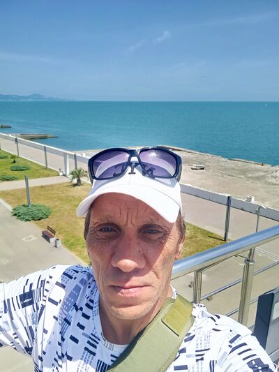  ,   Pavel, 42 ,   ,   