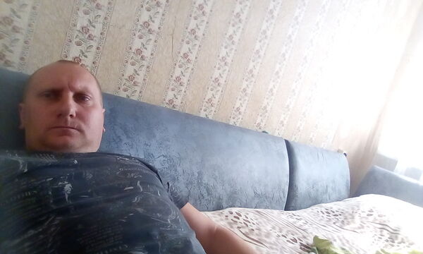  ,   Artem, 40 ,   