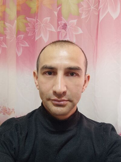  ,   Axmad, 25 ,   ,   , c 
