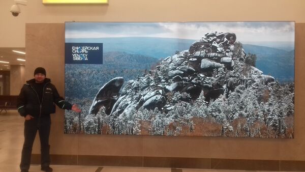  -,   Albert, 43 ,   ,   , c 