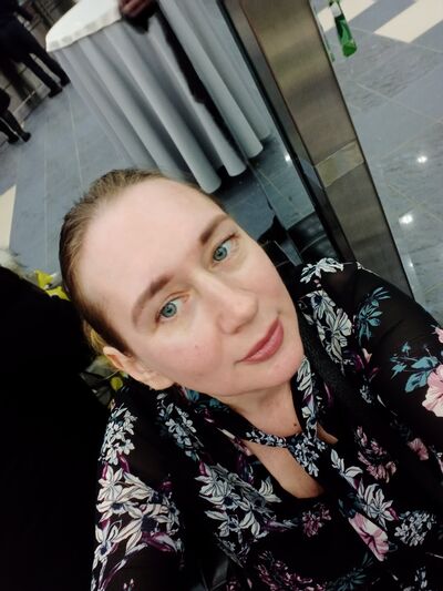  ,   Elena, 47 ,   ,   