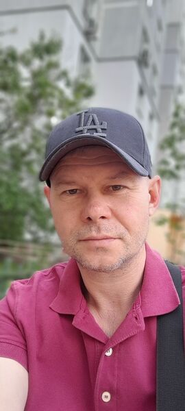  ,   Yuriy, 43 ,   ,   