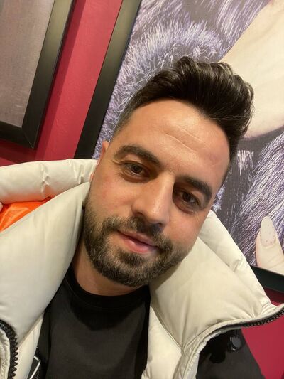  Alanya,   Burak, 32 ,   ,   