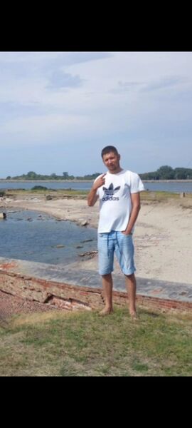  ,   Djon, 32 ,     , c 