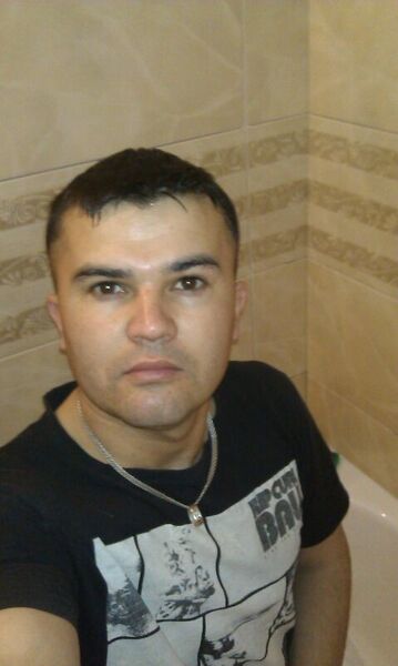  ,   M, 42 ,  