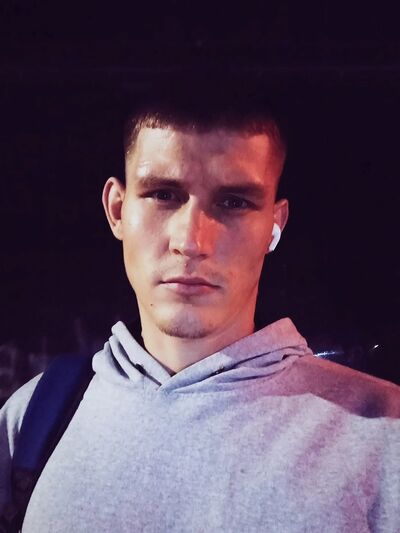  ,   Waldemar, 27 ,   ,   