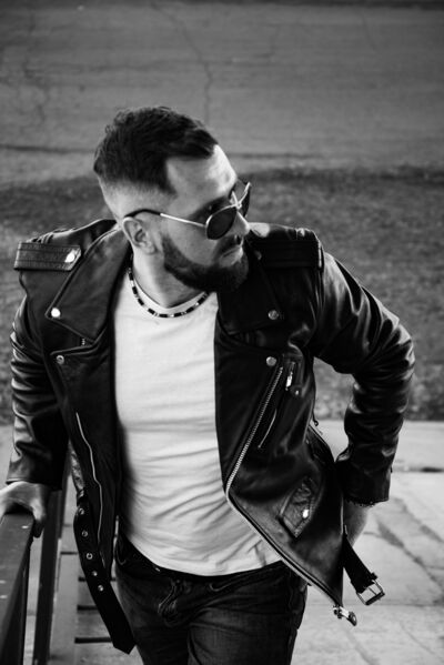 ,   Igor, 39 ,   ,   