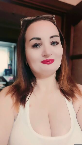  ,   Mariana, 41 ,   ,   