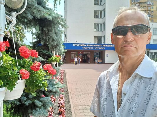  Wolfsgraben,   Viktor, 40 ,   ,   