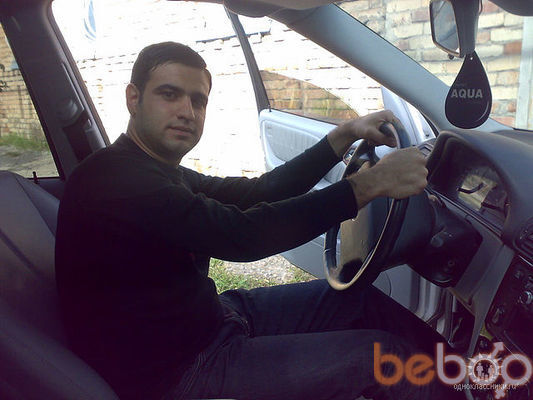  ,   Nika, 39 ,   ,   , c , 