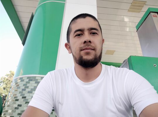  ,   Bexruz, 39 ,   ,   