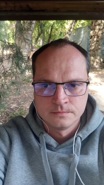  ,   Iurii, 41 ,   c 