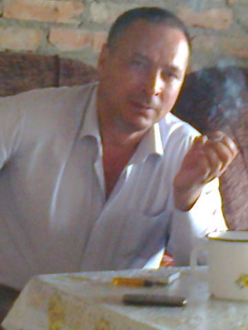  48229453  Roma, 57 ,    