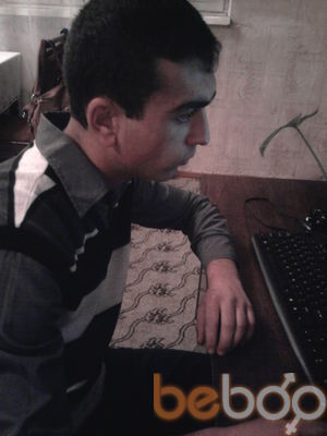  1933303  Narek, 34 ,    
