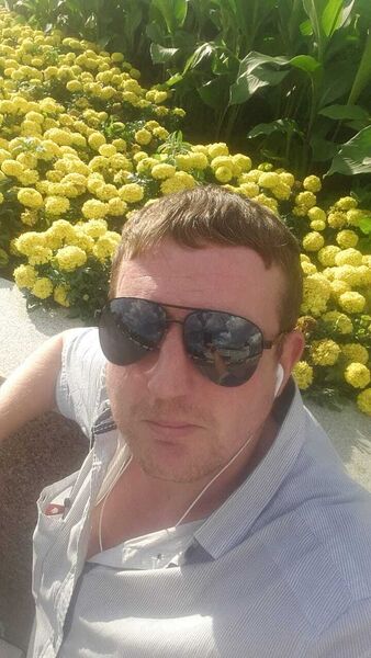  ,   Anton, 35 ,   ,   
