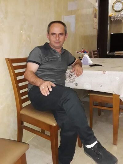  Bielsko-Biala,   Gocha, 47 ,     , c 