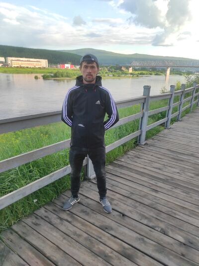  -,   Sasha, 31 ,   ,   