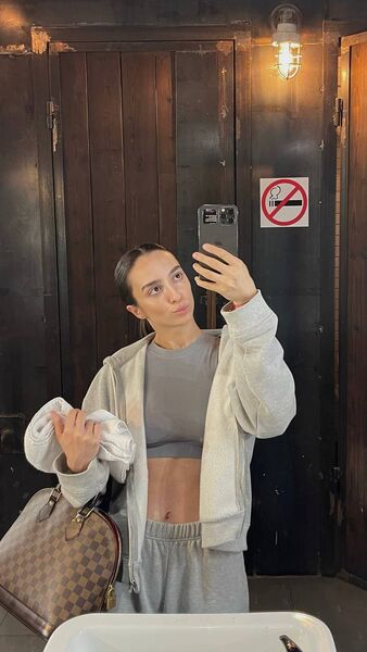  -,   , 32 ,   ,   