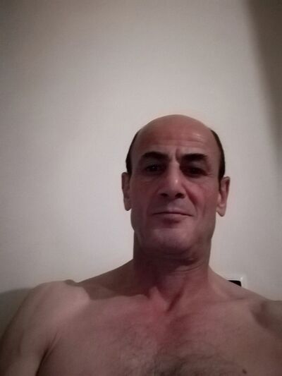  ,   Arman, 61 ,   ,   , c 
