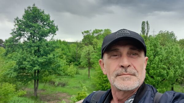  ,   Ali, 57 ,   ,   
