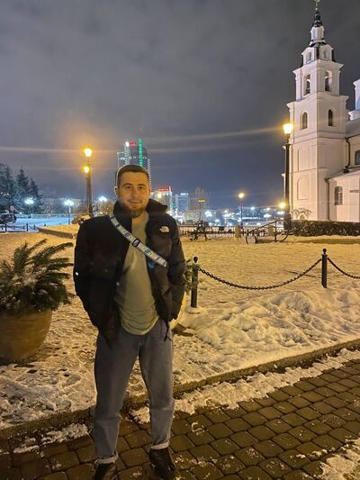  ,   Ilya, 32 ,   ,   