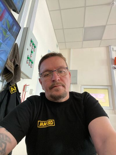  ,   Aleksandr, 51 ,   ,   , c 