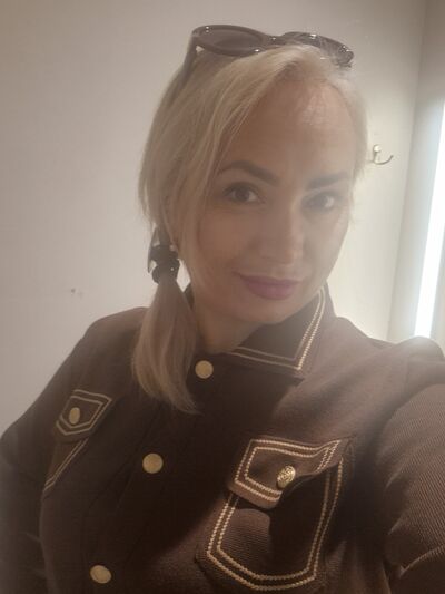  ,   Olga, 47 ,   ,   , c , 