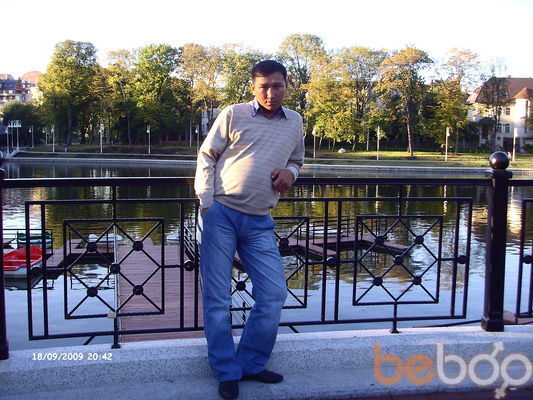  ,   Maks, 46 ,   ,   , c 