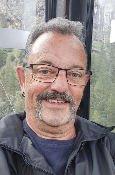  ,   Steve walter, 66 ,     , c 