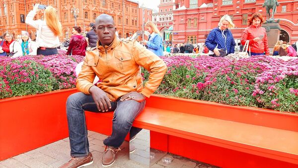  ,   Bakary, 34 ,   ,   , c 