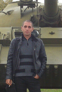  ,   Vlad, 40 ,   