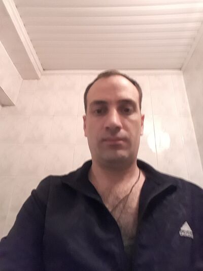  ,   Giorgi, 43 ,   ,   , c 