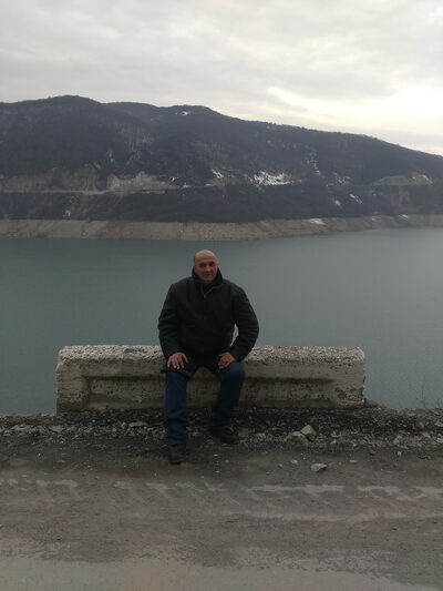  ,   David, 64 ,     , c 