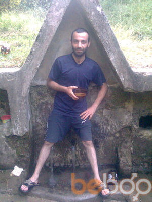  ,   Gio, 44 ,   