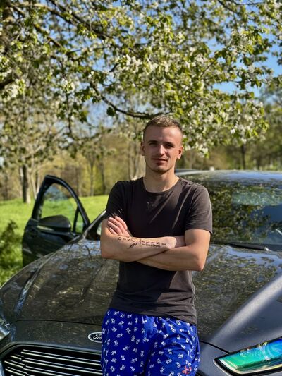  ,   Daniel, 21 ,   ,   