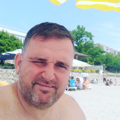  Kadikoy,   Igor, 48 ,   ,   , c 