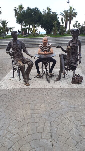  ,   Armen, 35 ,   ,   