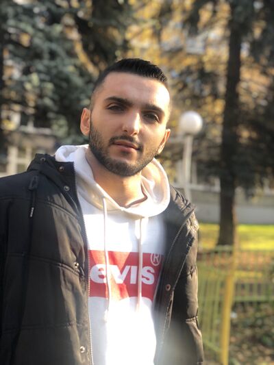  ,   Mohamad, 27 ,   ,   