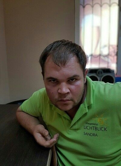  --,   Vladimir, 42 ,   ,   , c 