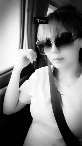  ,   Samira, 26 ,     