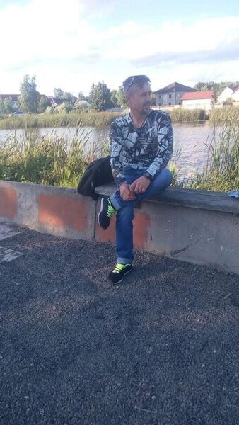  ,   Yurii, 44 ,   ,   , c 