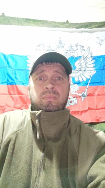  ,   Viktor, 43 ,   ,   , c , 