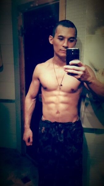  ,   Constantin, 37 ,   