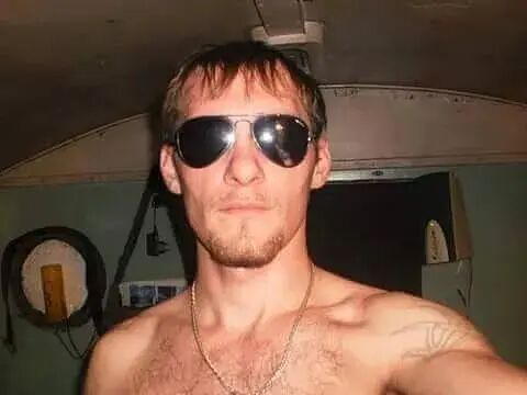  ,   Oleg, 37 ,   ,   