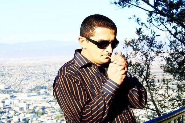  ,   Favorite, 44 ,   