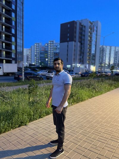  New York City,   Samid, 32 ,   ,   