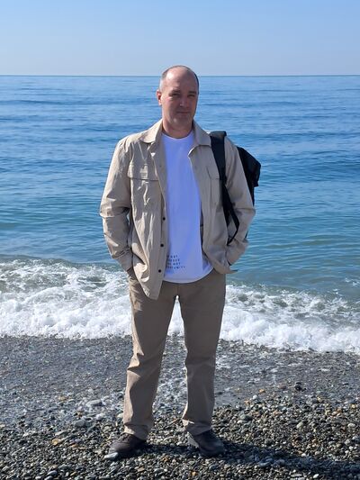  ,   Anton, 45 ,   ,   