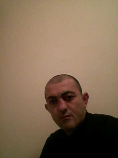  ,   Rovshan, 48 ,     