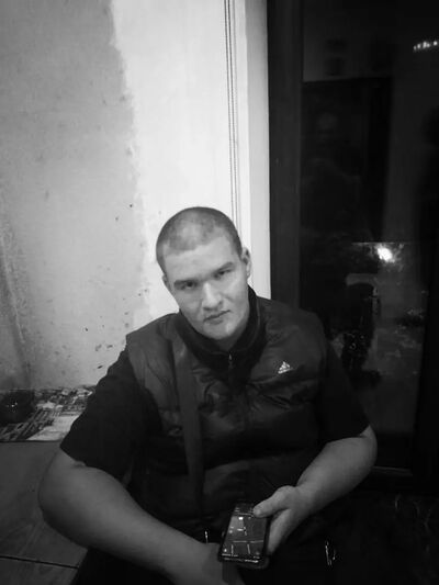  ,   Yaroslav, 20 ,   , c , 